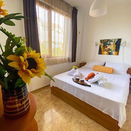 Apartments Yana Обзор Экстерьер фото